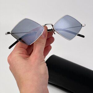 Saint Laurent SL302LISA 010 Geometric Sunglasses Silver Frame Silver Flash Mirro